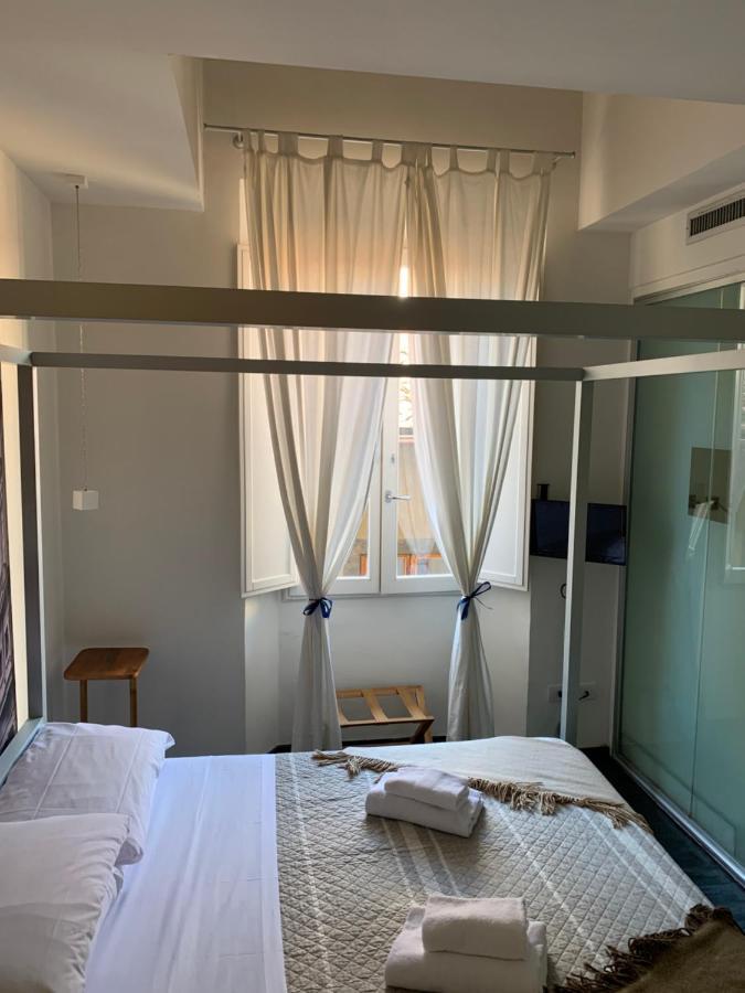 Uffizi & Santo Spirito Family/Groups Apartment ฟลอเรนซ์ ภายนอก รูปภาพ