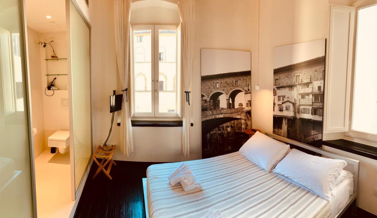 Uffizi & Santo Spirito Family/Groups Apartment ฟลอเรนซ์ ภายนอก รูปภาพ