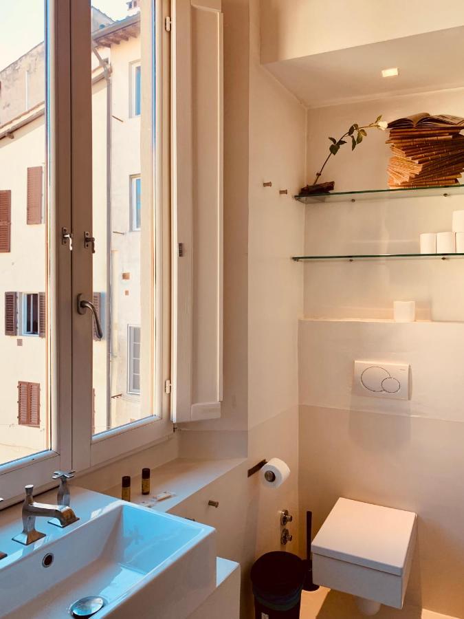 Uffizi & Santo Spirito Family/Groups Apartment ฟลอเรนซ์ ภายนอก รูปภาพ