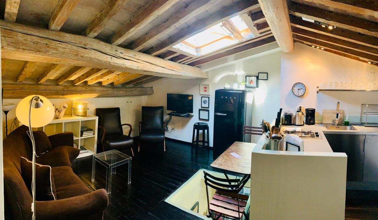 Uffizi & Santo Spirito Family/Groups Apartment ฟลอเรนซ์ ภายนอก รูปภาพ